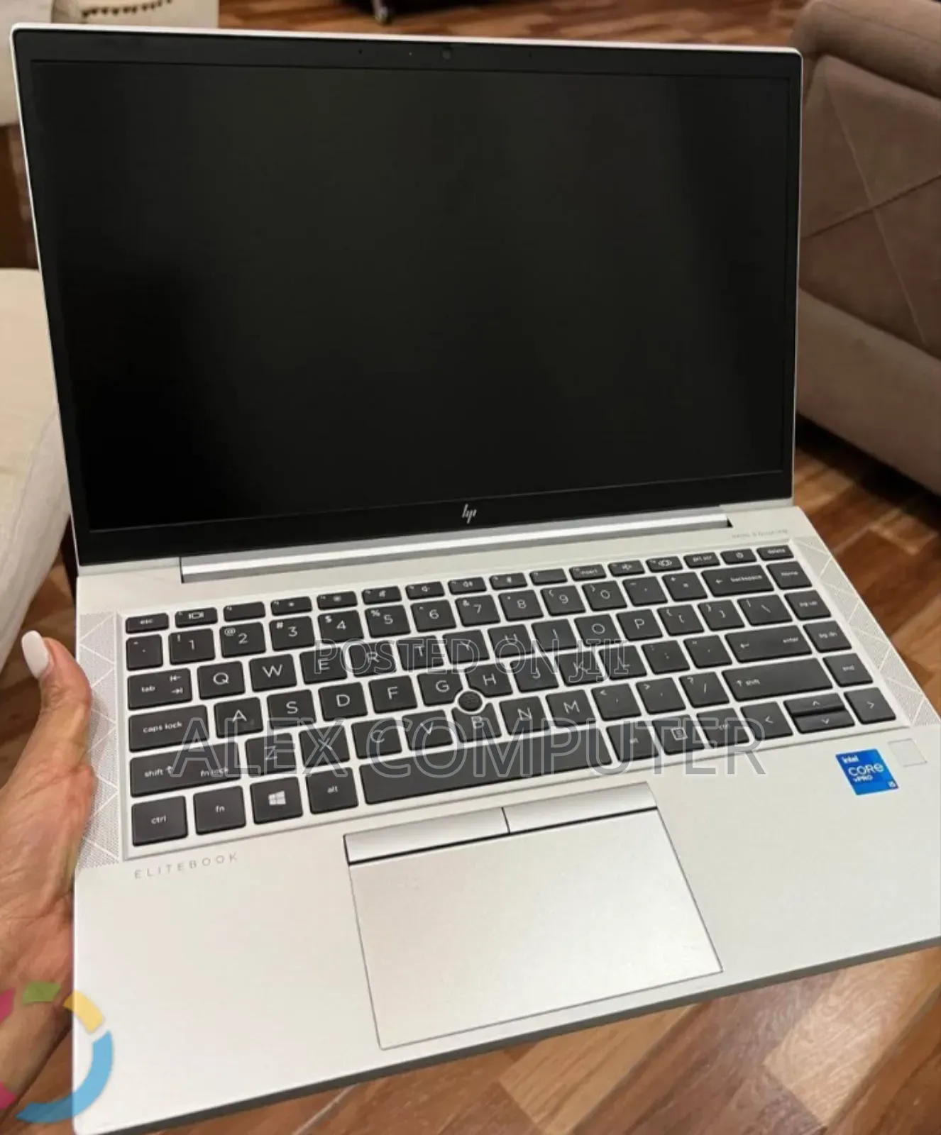 New Laptop HP EliteBook 840 G8 16GB Intel Core i5 SSD 512GB