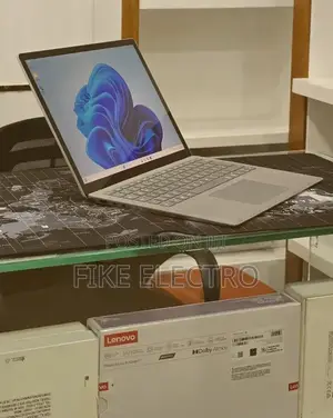 New Laptop Microsoft Surface Laptop 4 16GB Intel Core i5 SSD 512GB