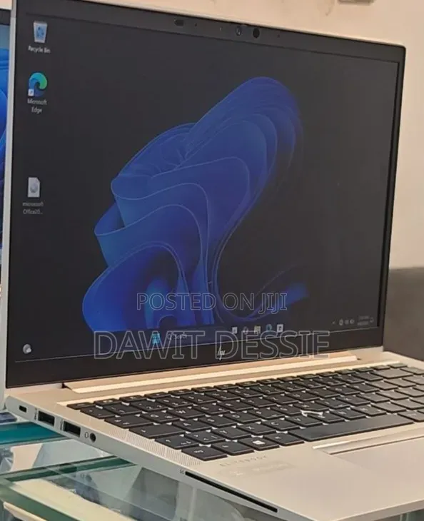 New Laptop HP EliteBook 840 G7 16GB Intel Core i7 SSD 512GB