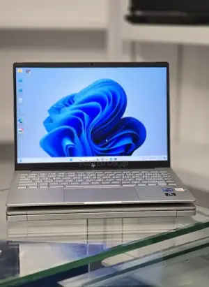 New Laptop HP Pavilion 14 16GB Intel Core i5 SSD 1T
