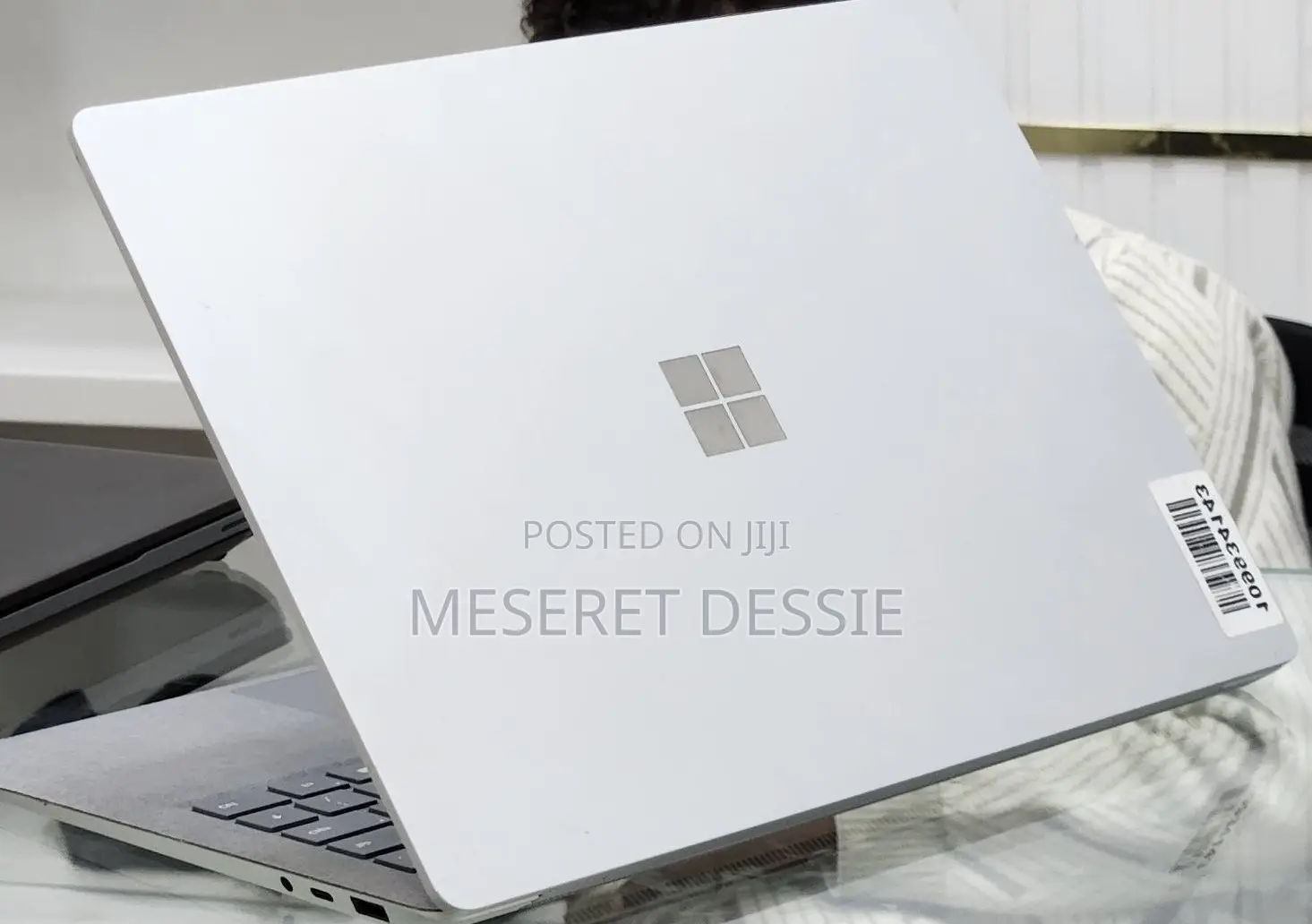 New Laptop Microsoft Surface 16GB Intel Core i7 SSD 256GB