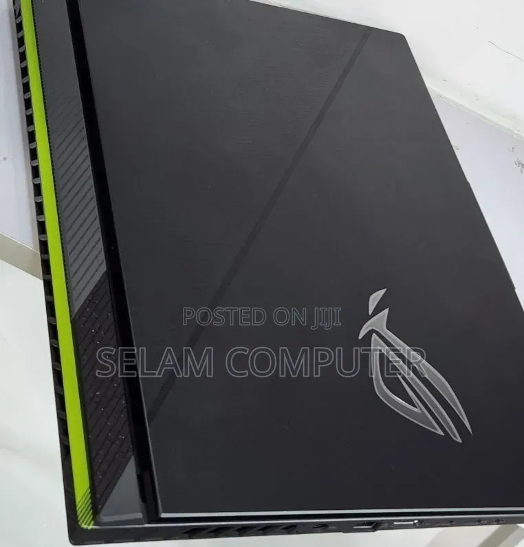 New Laptop Asus ROG Strix G16 G614 16GB Intel Core i9 SSD 1T