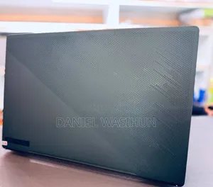 New Laptop Asus ROG Zephyrus G16 16GB Intel Core i9 SSD 1T