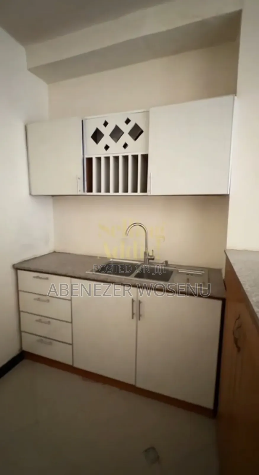 Furnished 2bdrm Apartment in ለቡ ጀርመን አደባባይ, Nifas Silk-Lafto for sale
