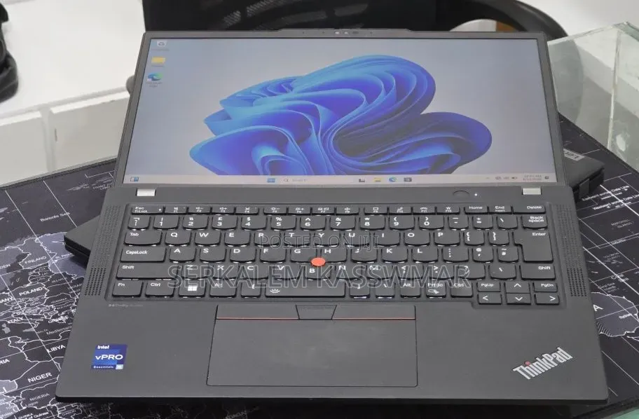 New Laptop Lenovo ThinkPad X13 Gen 2 16GB Intel Core i5 SSD 512GB