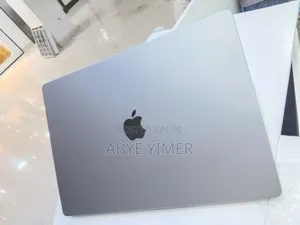 New Laptop Apple MacBook Pro 2021 M1 Max 32GB Apple M1 SSD 1T