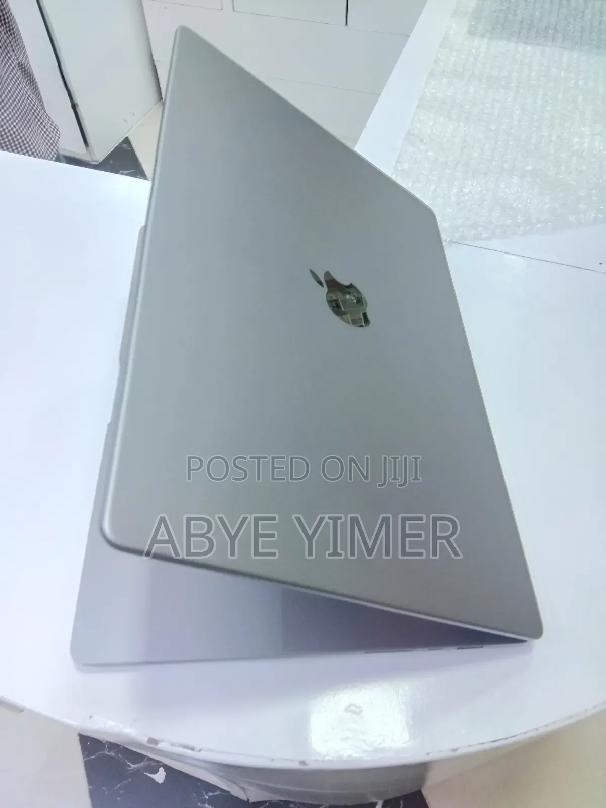New Laptop Apple MacBook Pro 2021 M1 Max 32GB Apple M1 SSD 1T