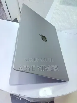 New Laptop Apple MacBook Pro 2021 M1 Max 32GB Apple M1 SSD 1T