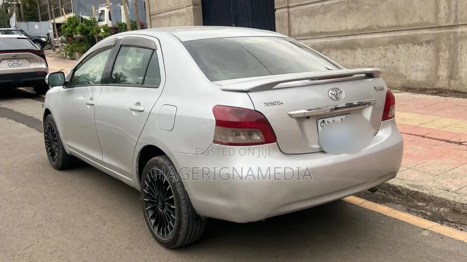 Toyota Yaris 2010 Silver