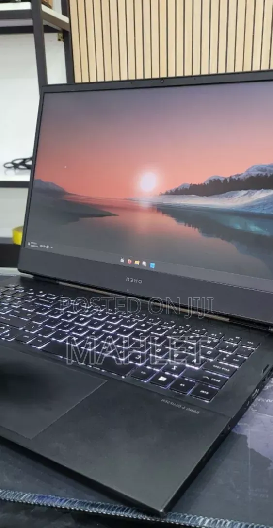 New Laptop HP Omen 16 16GB Intel Core i9 SSD 512GB