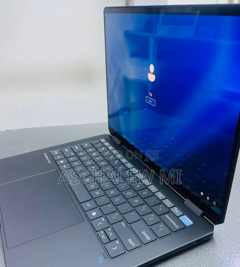 New Laptop HP OmniBook 5 14" 16GB Intel Core Ultra 7 SSD 1T