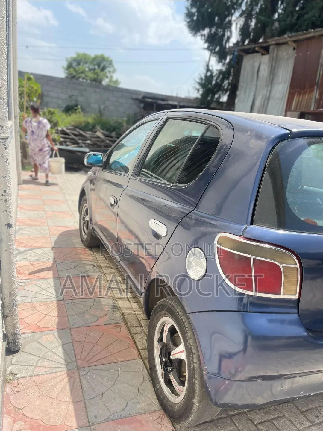 Toyota Vitz 1999 Blue