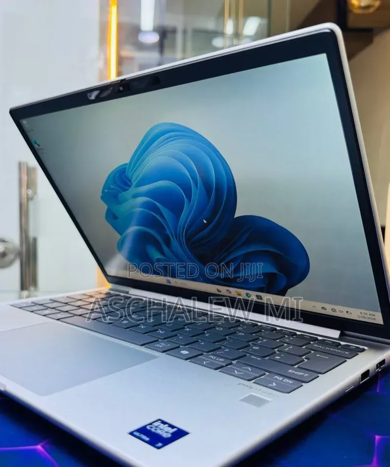 New Laptop HP 16GB Intel Core Ultra 7 SSD 512GB