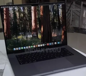New Laptop Apple MacBook Pro 2021 M1 Max 32GB Apple M1 Max SSD 1T