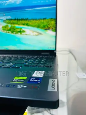 New Laptop Lenovo Legion 9 16GB Intel Core i9 SSD 1T