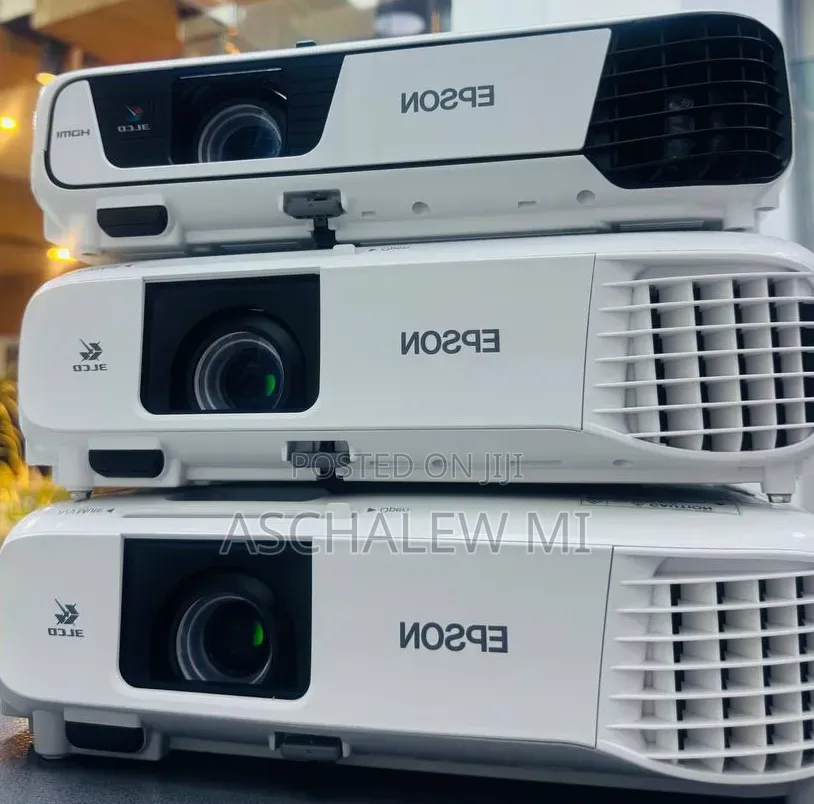 Epson X39 Projector Projection System: