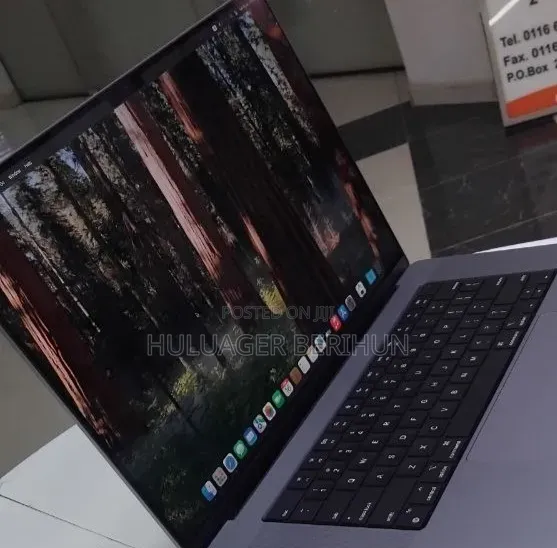 New Laptop Apple MacBook Pro 2021 M1 Max 32GB Apple M1 Max SSD 1T