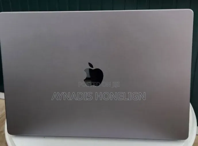 New Laptop Apple MacBook Pro 2021 M1 16GB Apple M1 SSD 1T