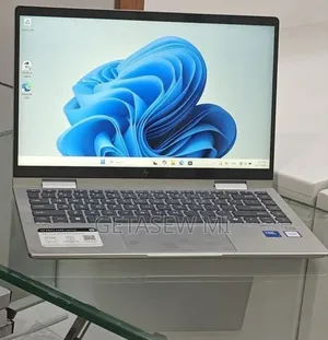 New Laptop HP OmniBook 5 14" 8GB Intel Core 5 SSD 512GB