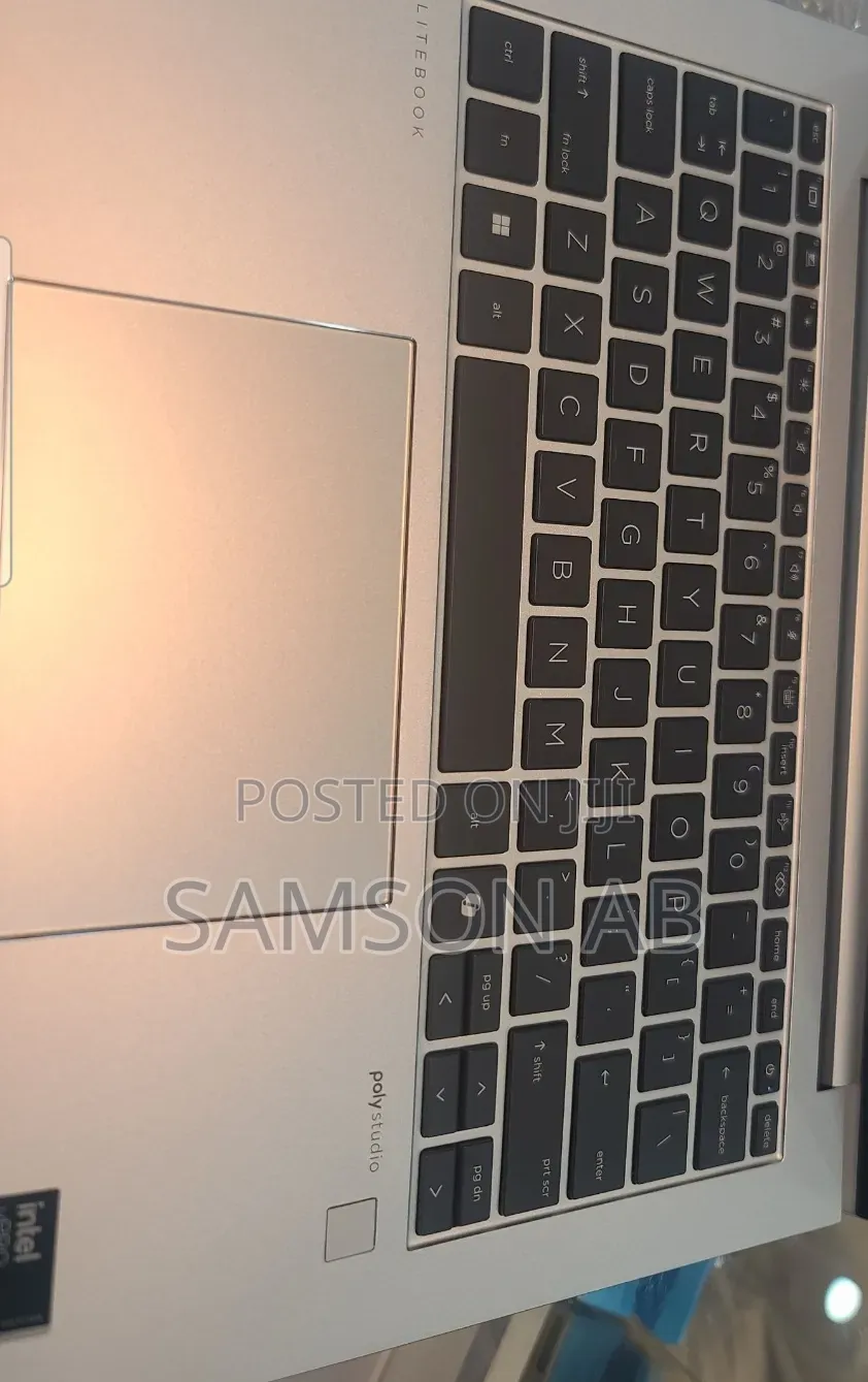 New Laptop HP EliteBook 840 16GB Intel Core Ultra 7 SSD 512GB