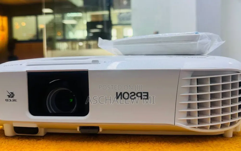 The Epson Eb-X49 Is a Portable, Entry-Level 3lcd Business