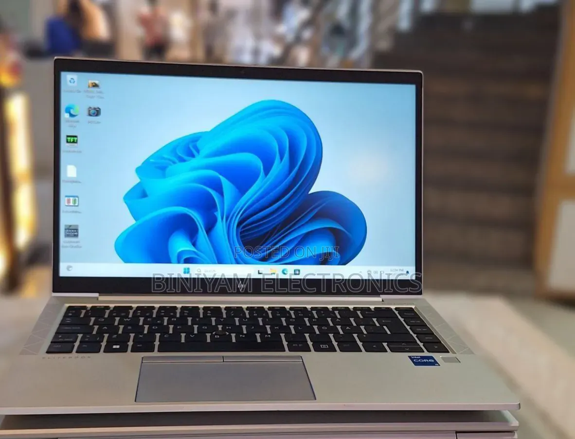 New Laptop HP EliteBook 840 G8 16GB Intel Core i5 SSD 512GB