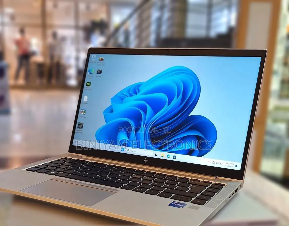 New Laptop HP EliteBook 840 G8 16GB Intel Core i5 SSD 512GB