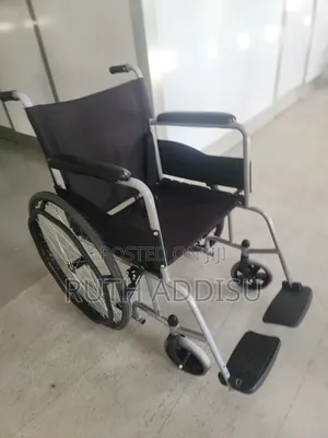 Truecare Bme 4611 – 001 Foldable Wheelchair With Parking Wheelchair