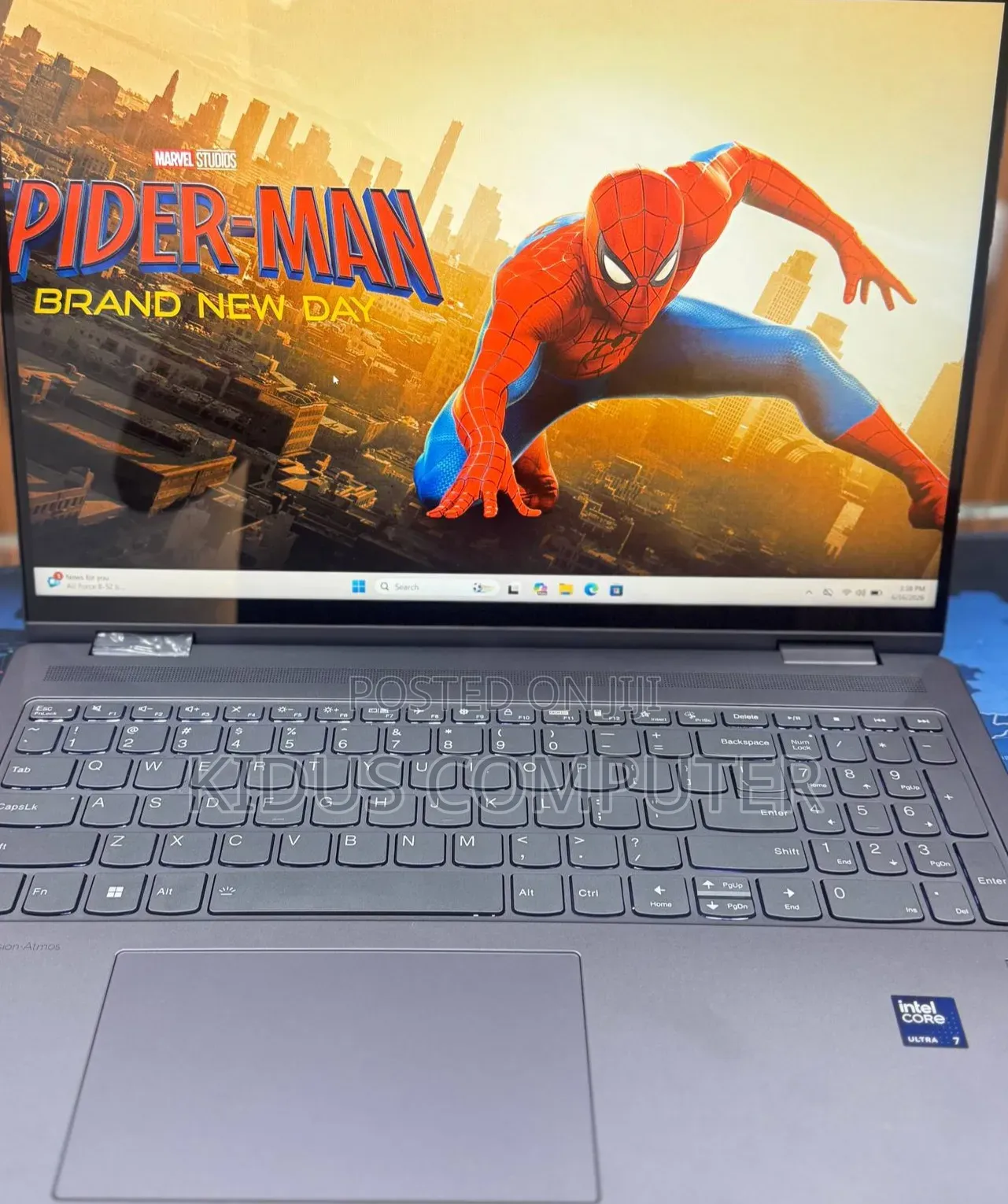 New Laptop Lenovo Yoga C930 16GB Intel Core Ultra 7 SSD 512GB