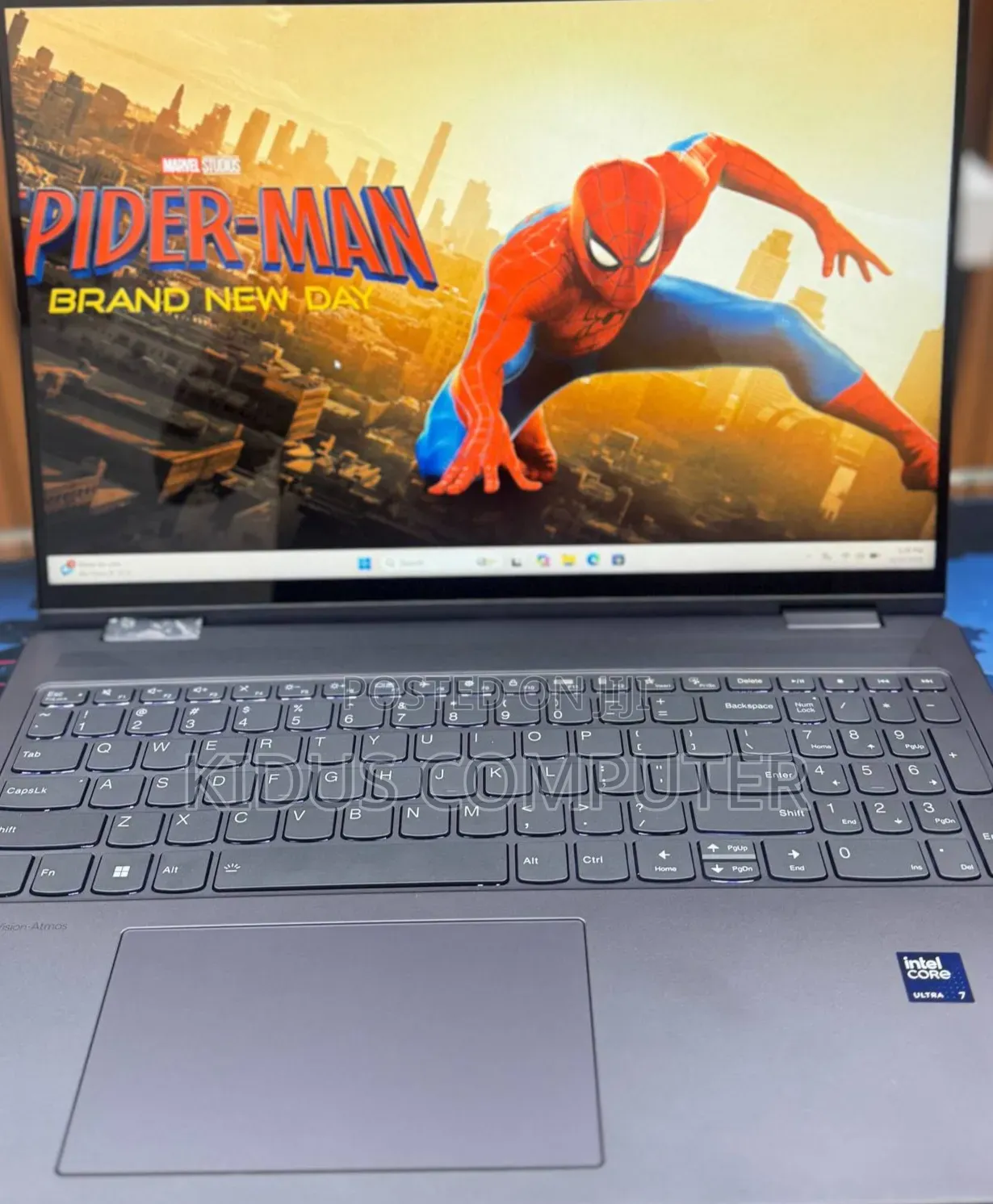 New Laptop Lenovo Yoga C930 16GB Intel Core Ultra 7 SSD 512GB