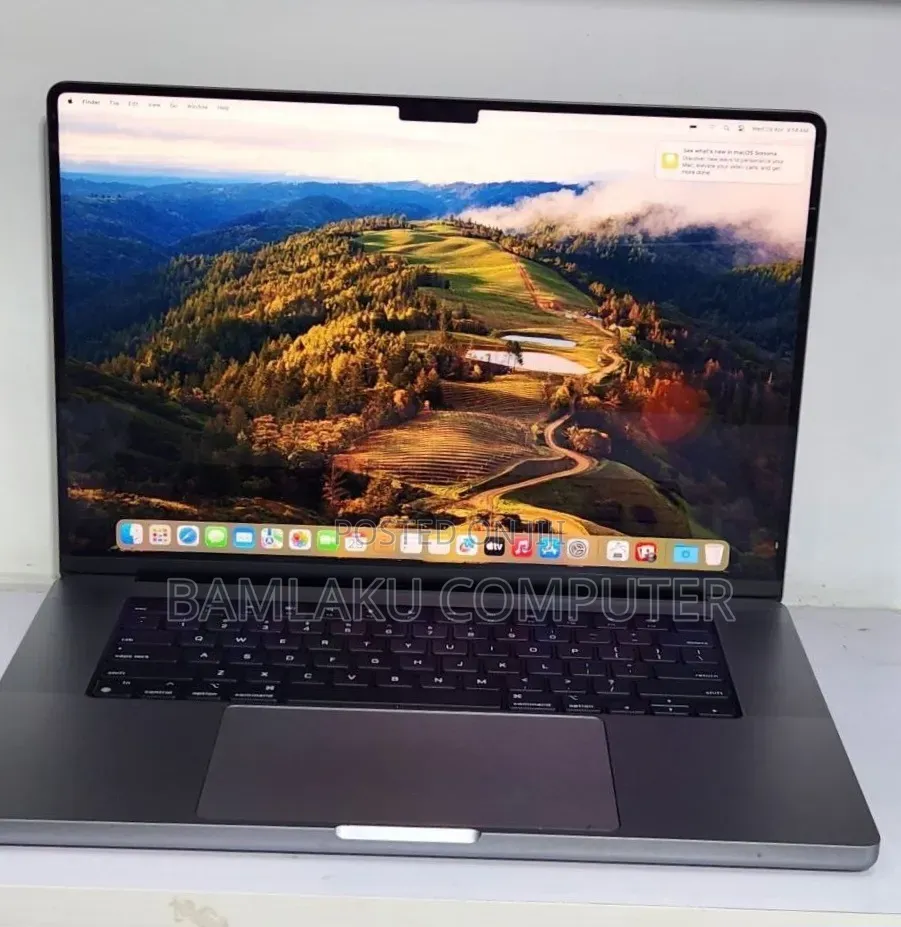 New Laptop Apple MacBook Pro 2021 M1 32GB Apple M1 Pro SSD 512GB