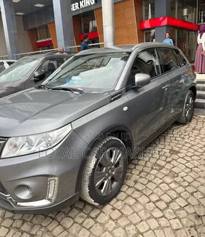 Suzuki Grand Vitara 2021 Gray