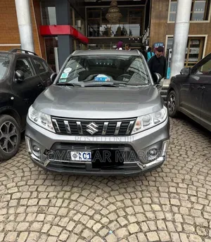 Suzuki Grand Vitara 2021 Gray