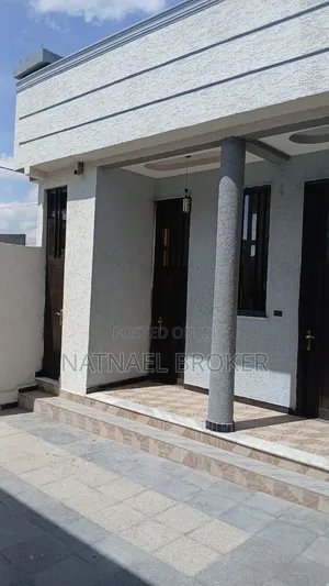 Furnished 4bdrm House in ዱከም, East Shewa for sale