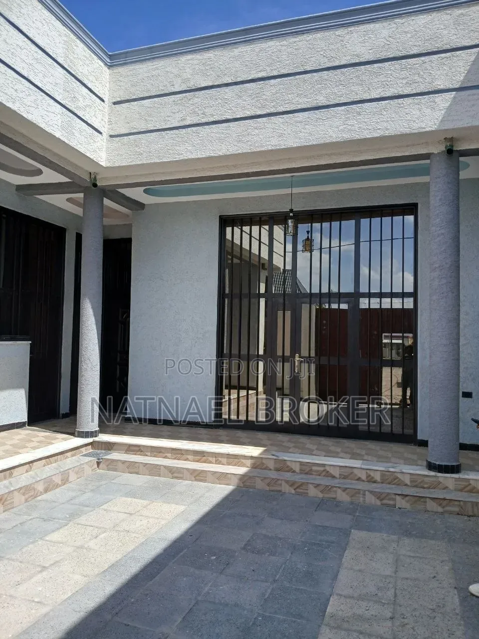 Furnished 4bdrm House in ዱከም, East Shewa for sale