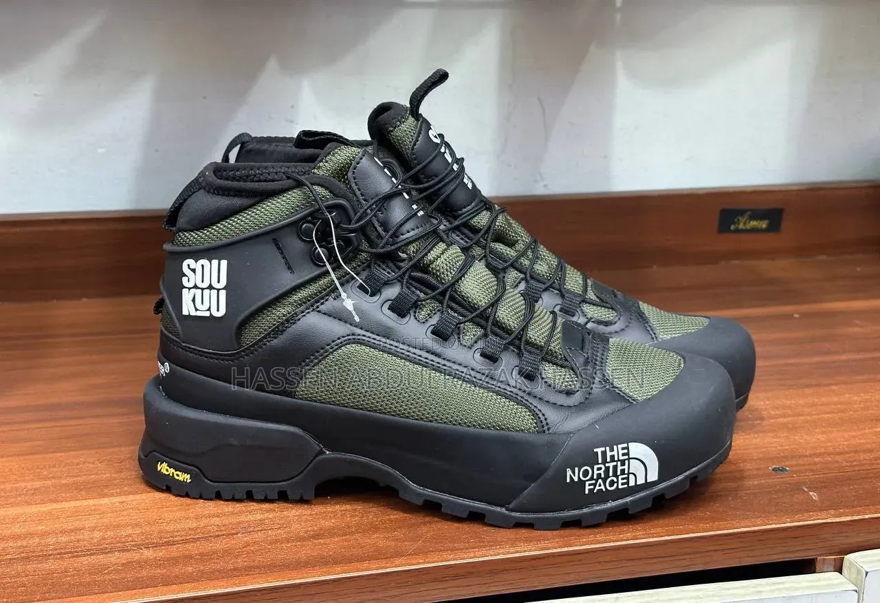 Hiking Boots (Waterproof)
