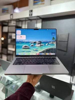New Laptop Apple MacBook Pro 2021 M1 16GB Apple M1 Pro SSD 512GB