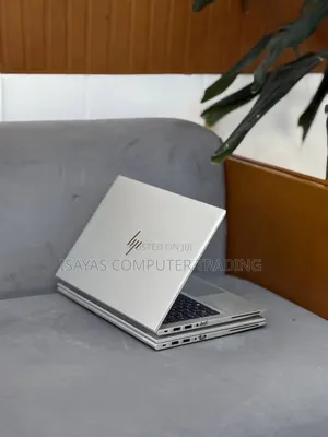 New Laptop HP EliteBook 830 G8 16GB Intel Core i7 SSD 512GB