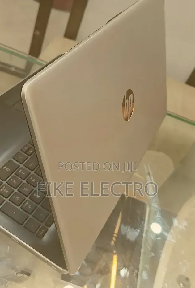 New Laptop HP Stream Notebook 8GB Intel Core i5 HDD 1T