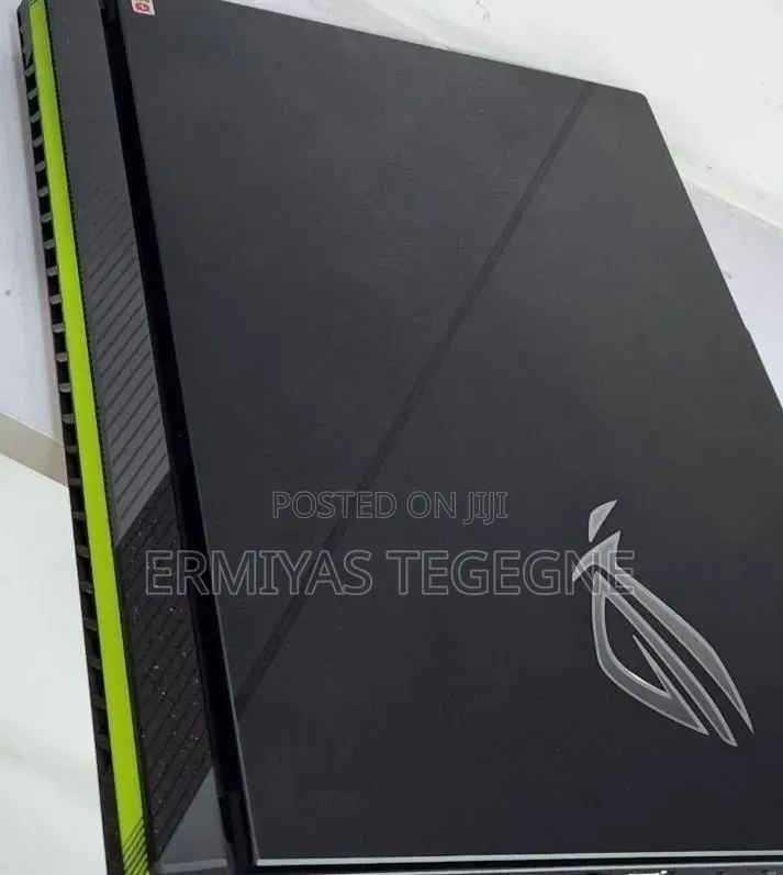New Laptop Asus ROG Strix G15 16GB Intel Core i9 SSD 512GB