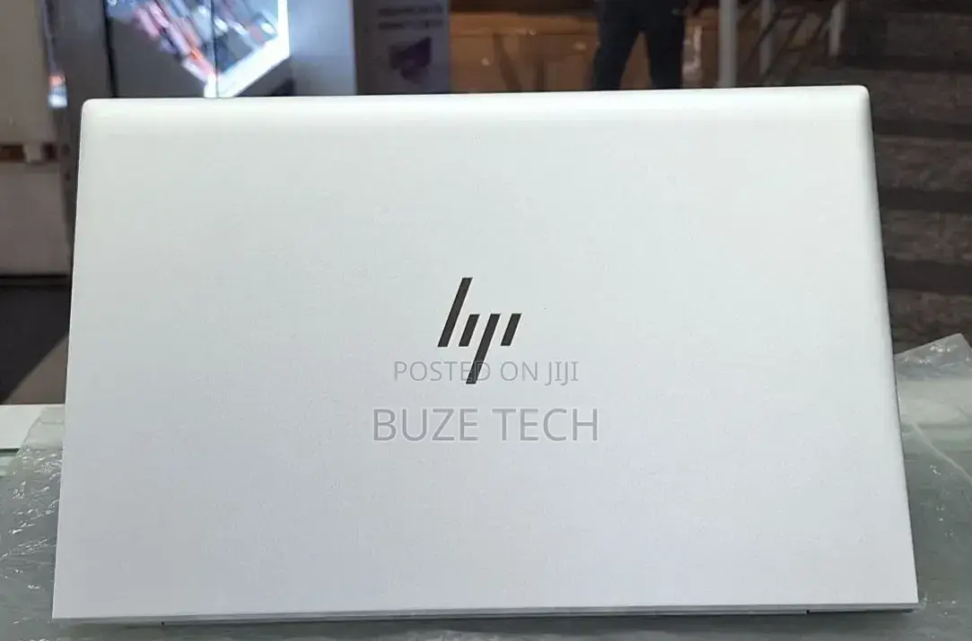 New Laptop HP EliteBook 840 G8 16GB Intel Core i5 SSD 512GB