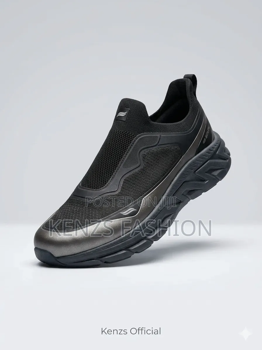 ለክረምት የሚሆን Waterproof Goupu ስኒከር