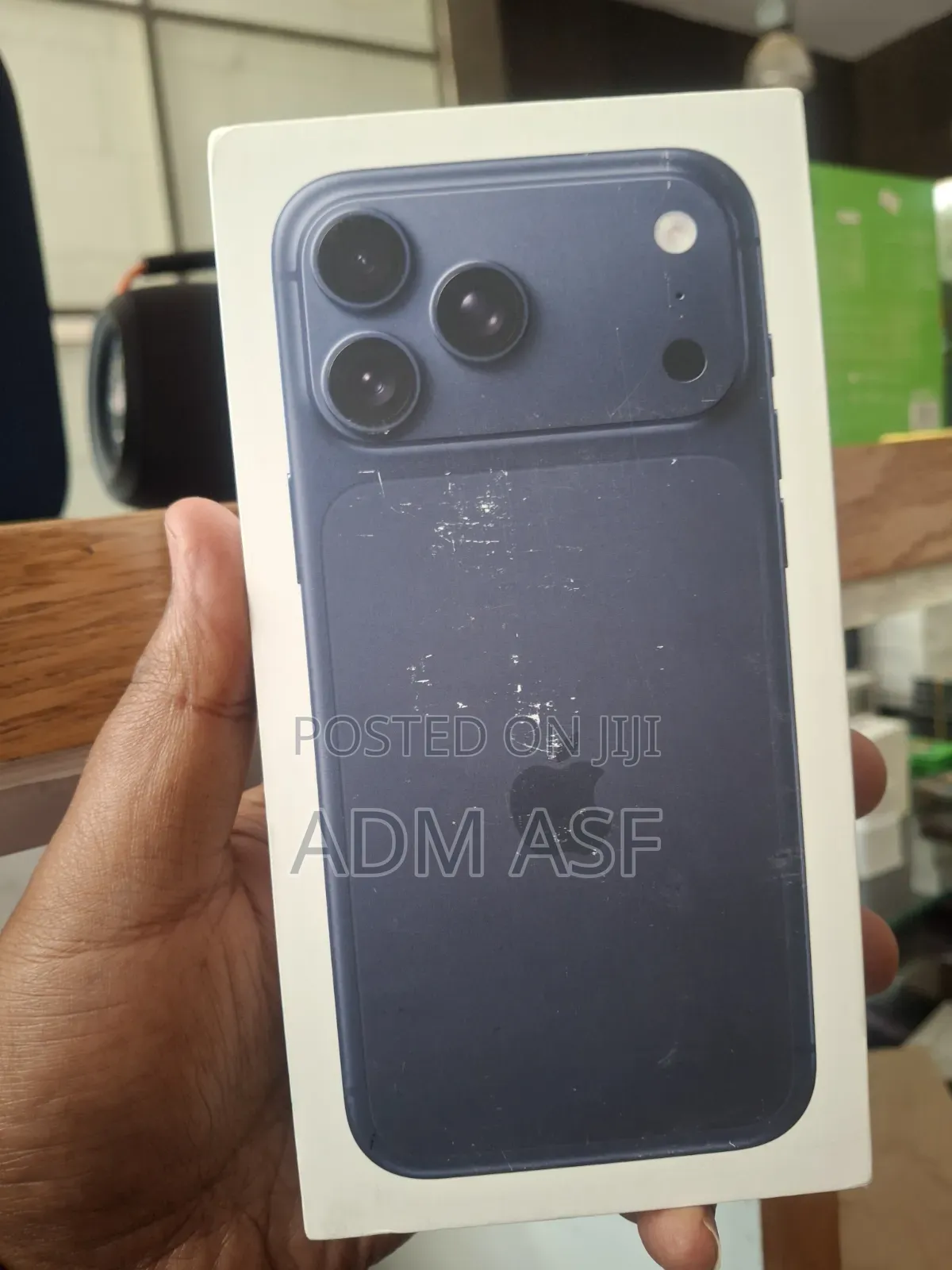 New Apple iPhone 17 Pro Max 256 GB Blue