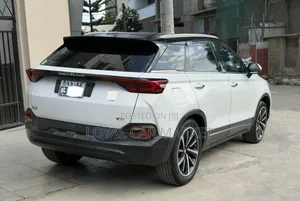 Bestune T77 1.2 FWD 2021 White