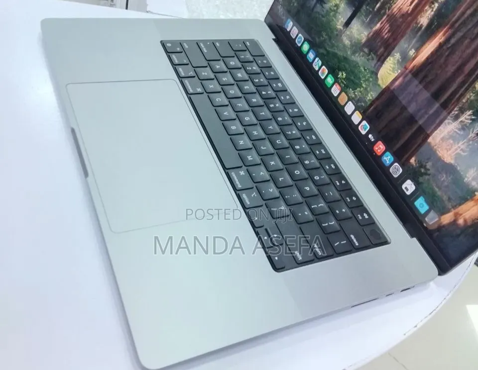 New Laptop Apple MacBook Pro 2021 M1 Max 32GB Apple M1 Max SSD 1T
