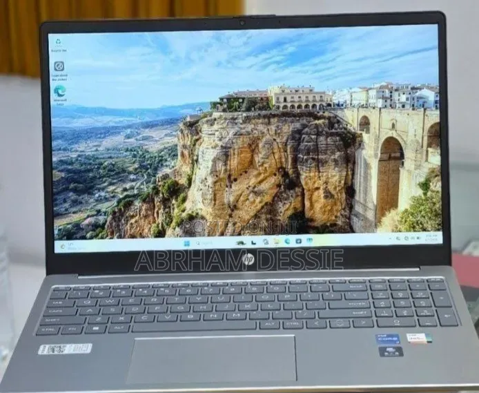 New Laptop HP Stream Notebook 16GB Intel Core i7 SSD 1T