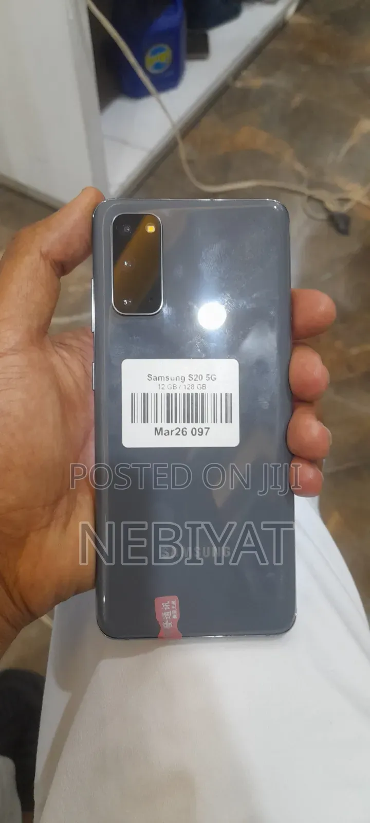 New Samsung Galaxy S20 128 GB Silver