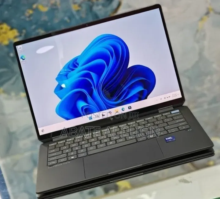 New Laptop HP OmniBook Ultra Flip 14" 16GB Intel Core Ultra 7 SSD 1T