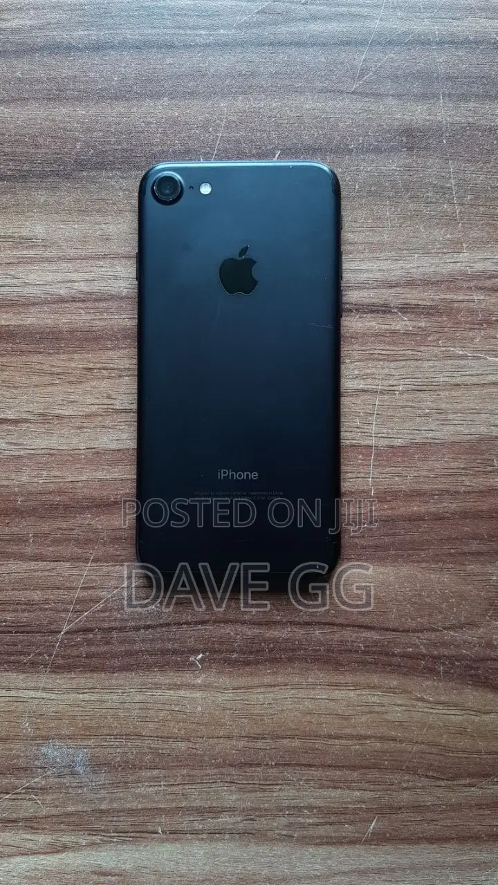 Apple iPhone 7 32 GB Black