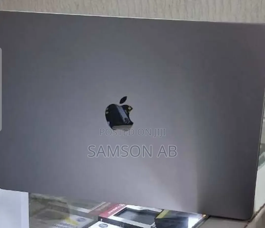 New Laptop Apple MacBook Pro 2021 M1 Max 32GB Apple M1 Max SSD 1T